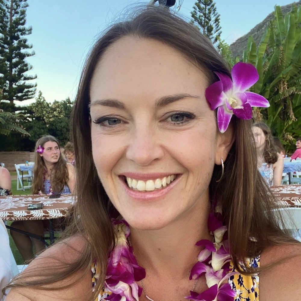 Meet your Posher, Leslie